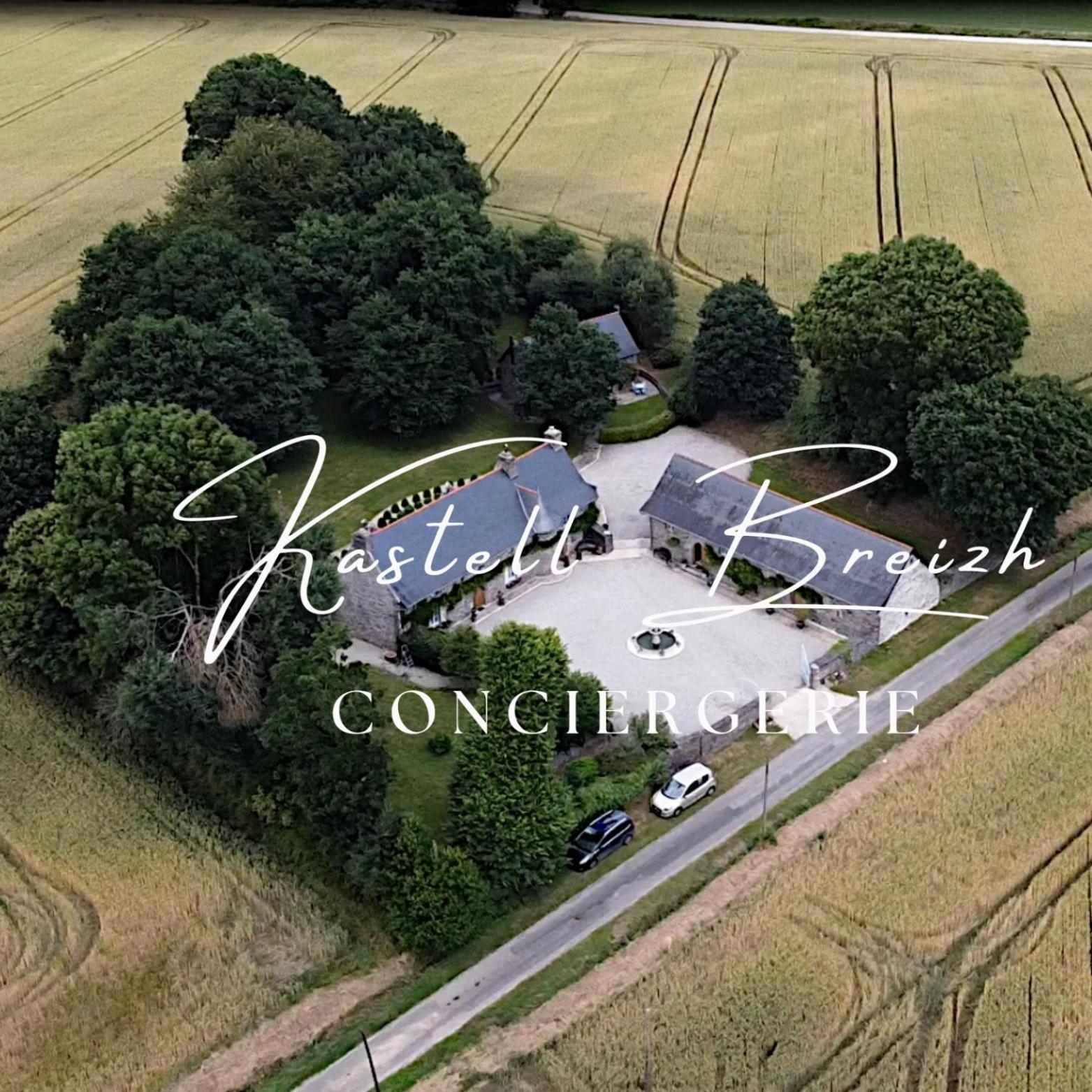 Vila La Longere Du Manoir Laniscat Exteriér fotografie